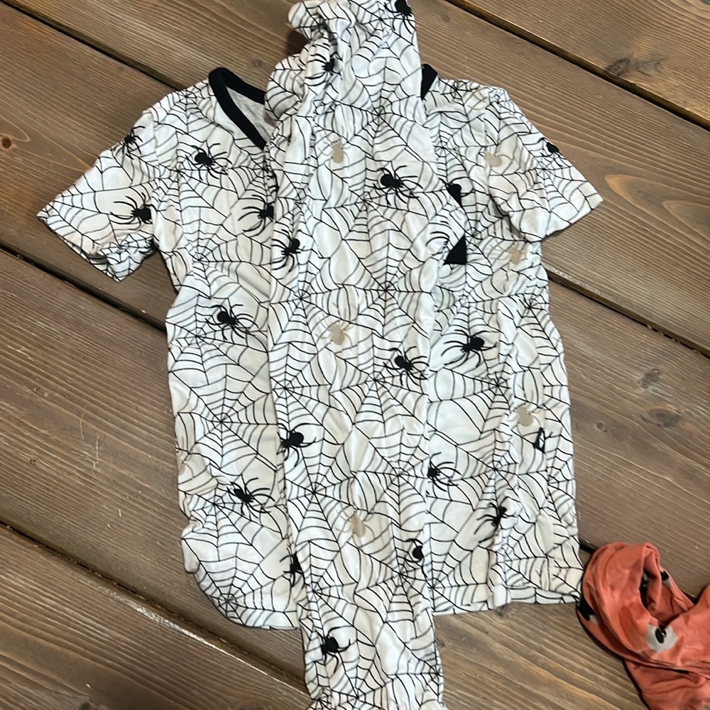 Kyte BABY Kids Matching Halloween Pajama Set - White, Black, Orange - Picture 3 of 5
